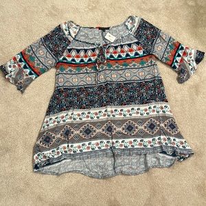 NWT Staccato Long Boho Patterned Flowy Blouse